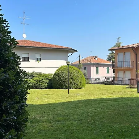 Attico In The City Center, Terrace & Stunning Lake View Desenzano del Garda
