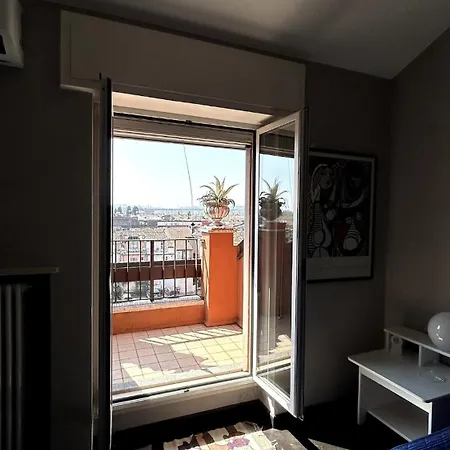 Apartment Attico In The City Center, Terrace & Stunning Lake View *