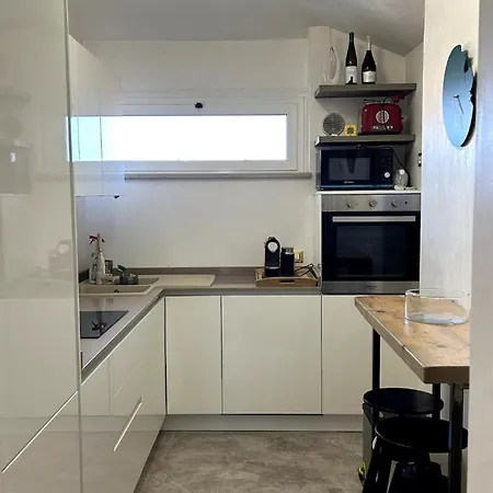 Apartment Attico In The City Center, Terrace & Stunning Lake View